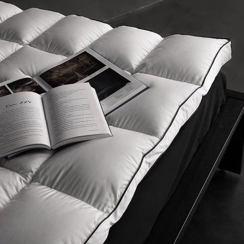 Down Mattress Five-Star Hotel Winter